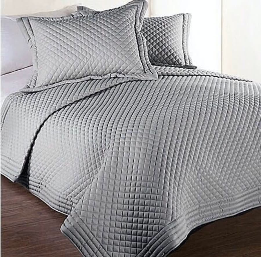 Grey Polysatin Diamond