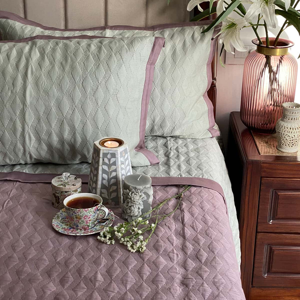 Old Rose & Sage Green Chrysler Bedspread