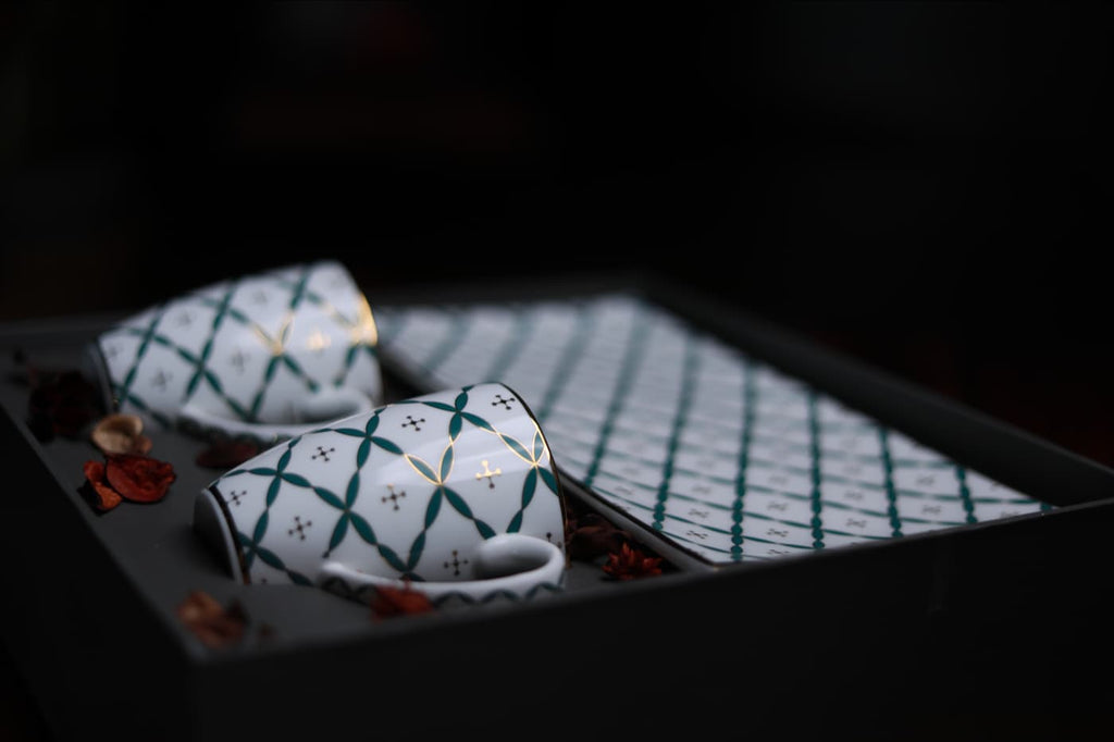 Gift Set – Jyamiti Cookie Plate And 2 Coffee Mugs