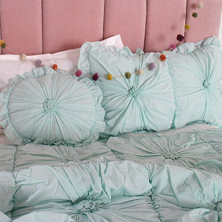 Smocked Quilt - Aqua