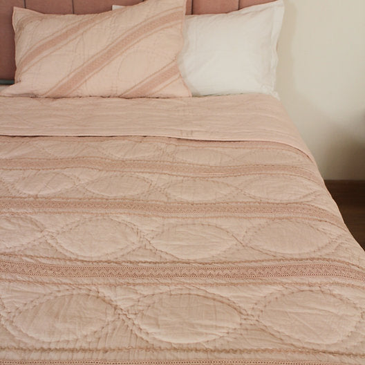 Lace Trim Quilt