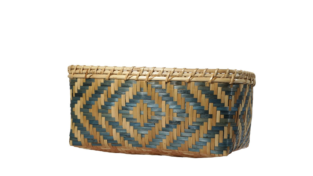 Checkered Cane Fruit Basket (Square)