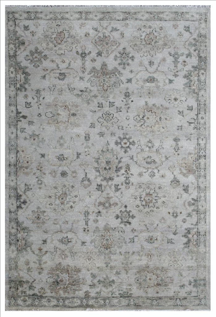 Classic Ivory and Grey Wool Rug