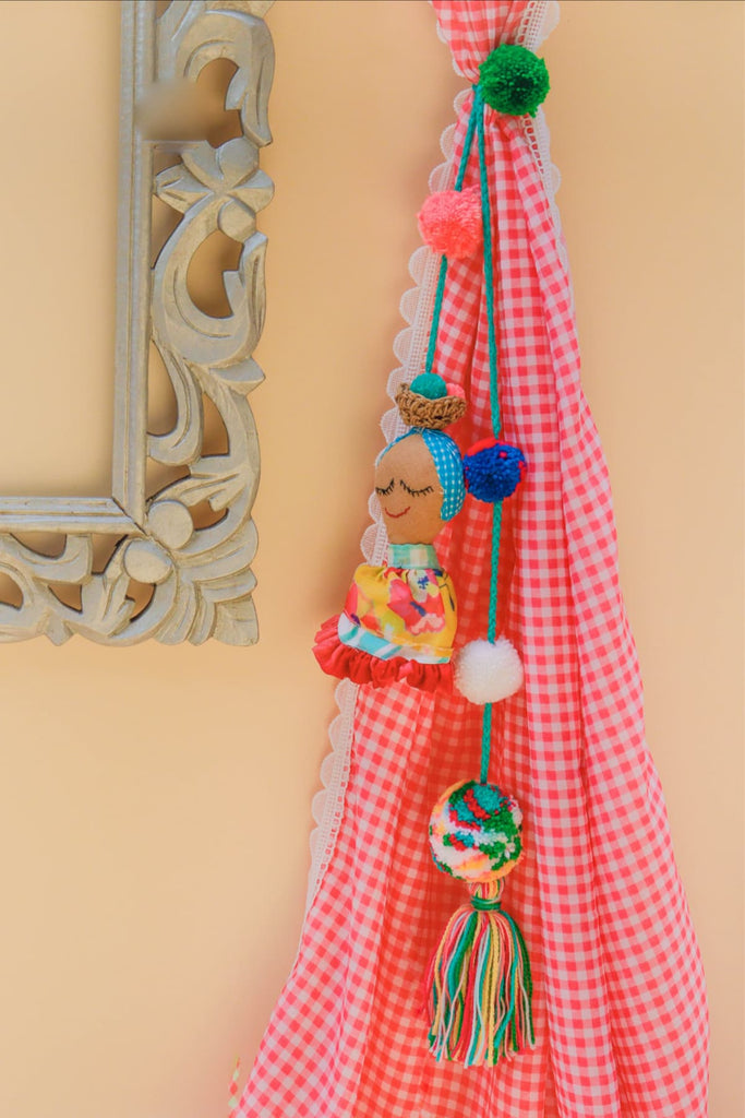 Palenquera Doll Tiebacks