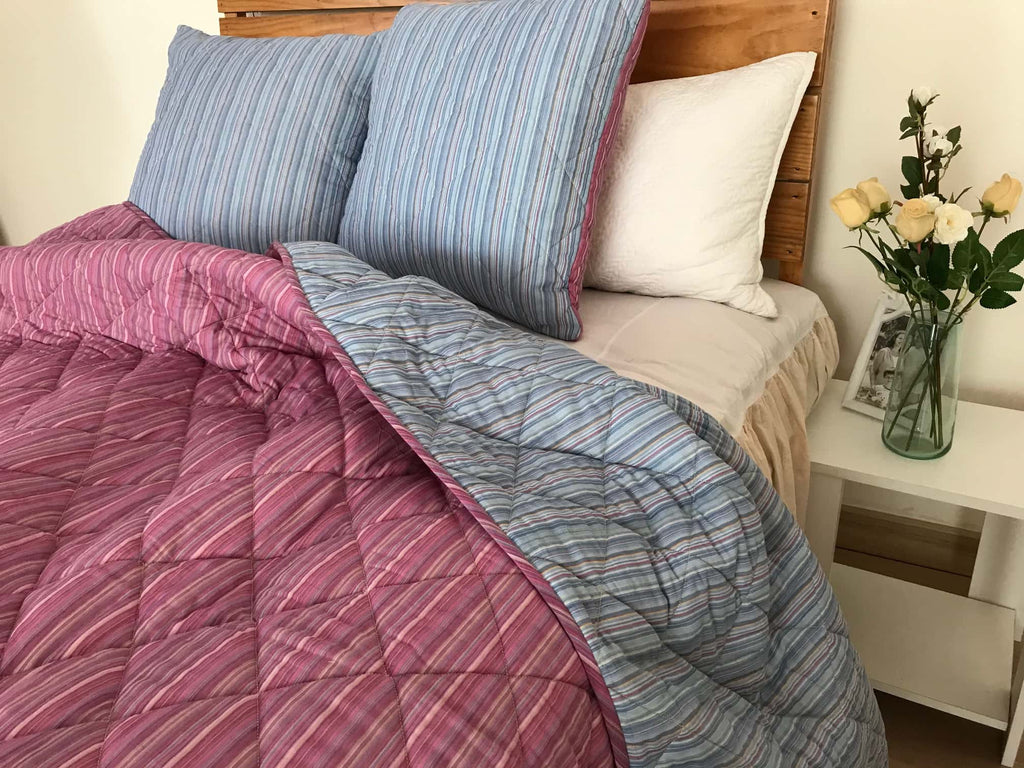 Reversible Yarn Dyed Bedset - Blue/Pink