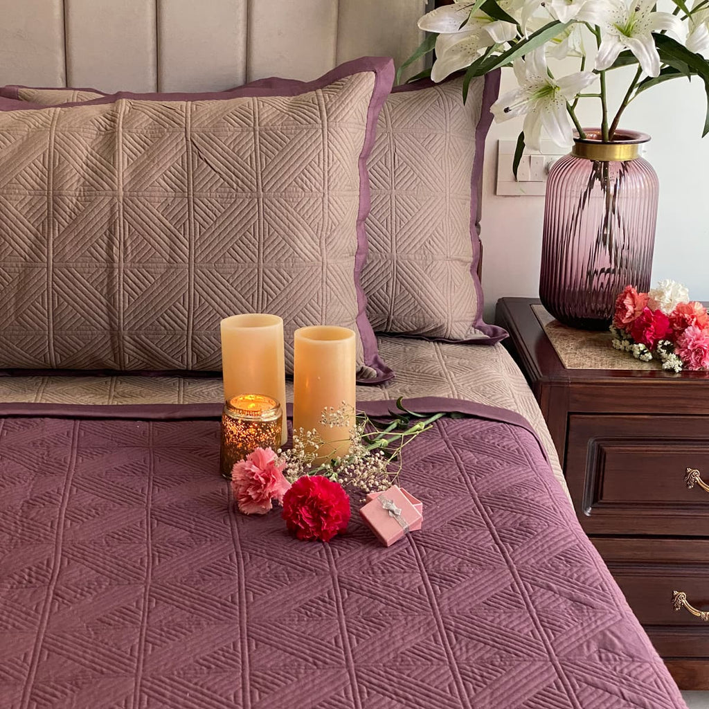 Mauve & Taupe Cubist Bedspread